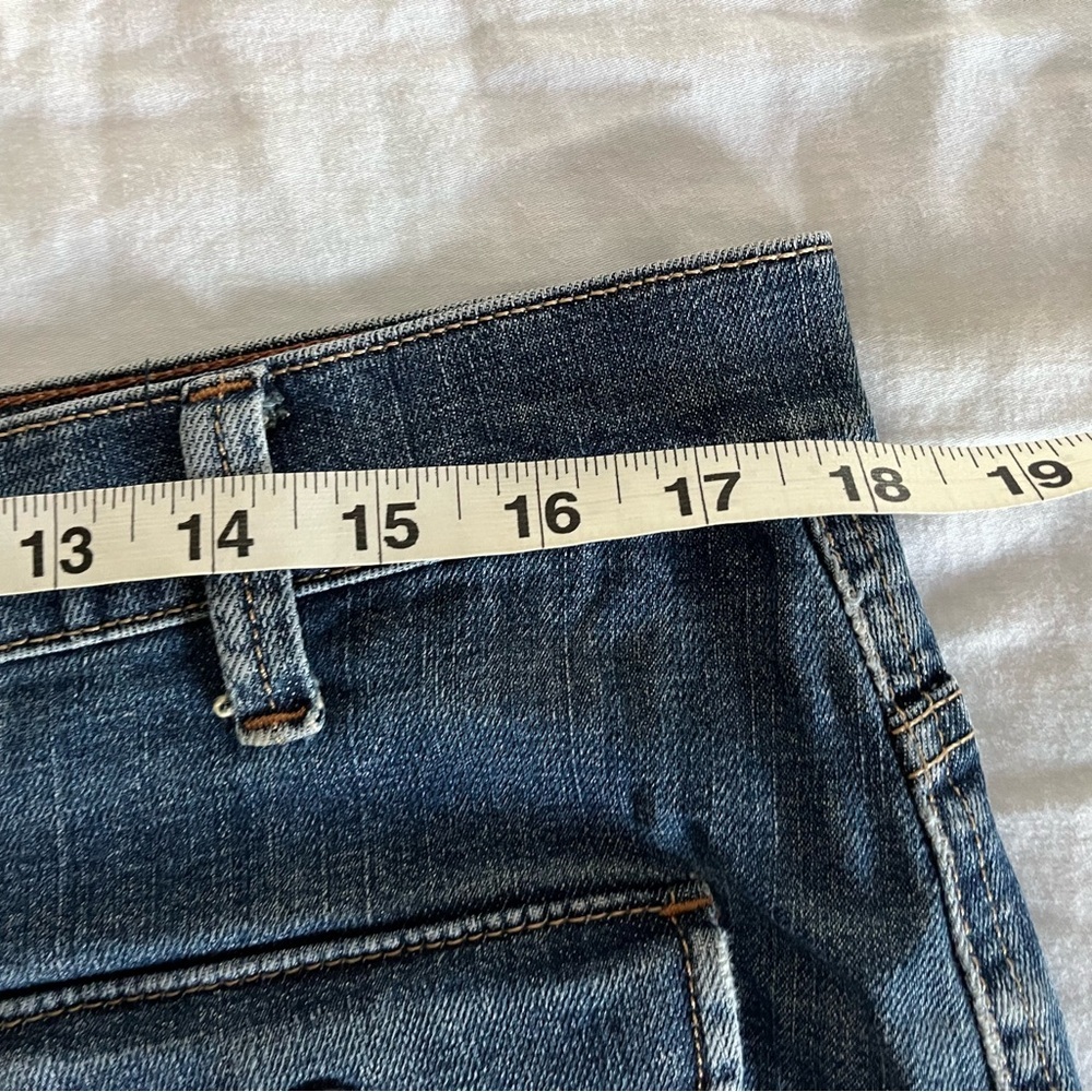 Gap 1969 Larchmont Denim Front Pleat Mini Skirt Womens Sz 33/16 EUC - Picture 10 of 14